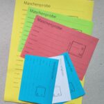 verschieden große bunte Etketten für Maschenproben